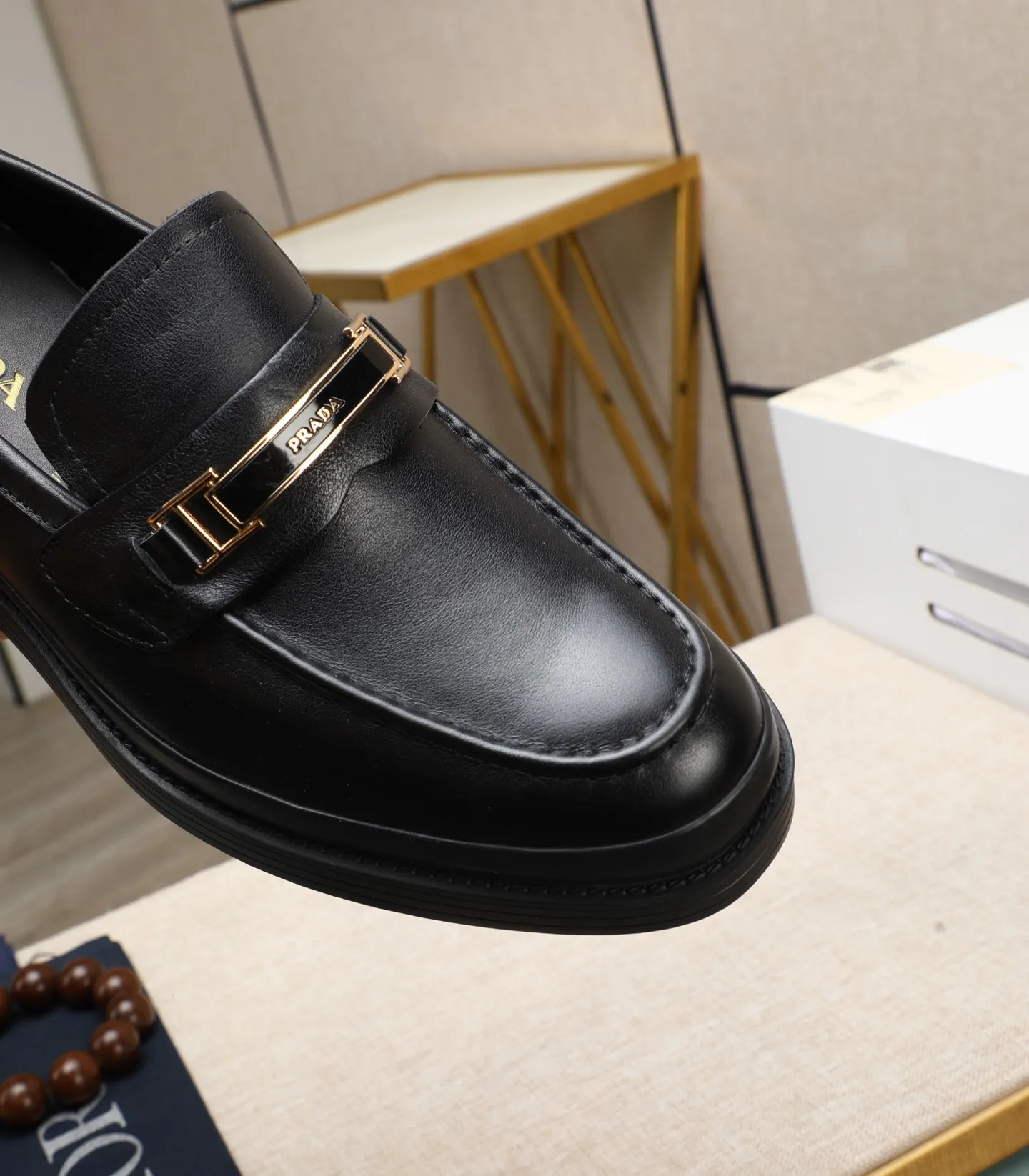 Men's men's shoes 💰540 (water-dyed cow leather) 📛📛PRADA high-end counter's latest formal business leather shoes 👔original and highest quality! Imported from Italy 🇮🇹 first-layer calfskin fabric ➕ cowhide lining Original outsole Formal size: 38➖44 (45 customized)